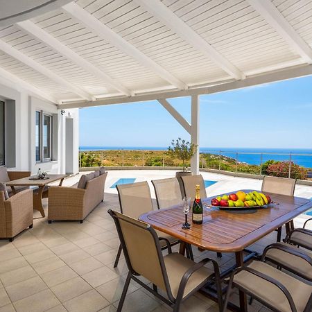 Villa Zafira - Seaview Manor With Heated Pool Καλλιθέα Εξωτερικό φωτογραφία