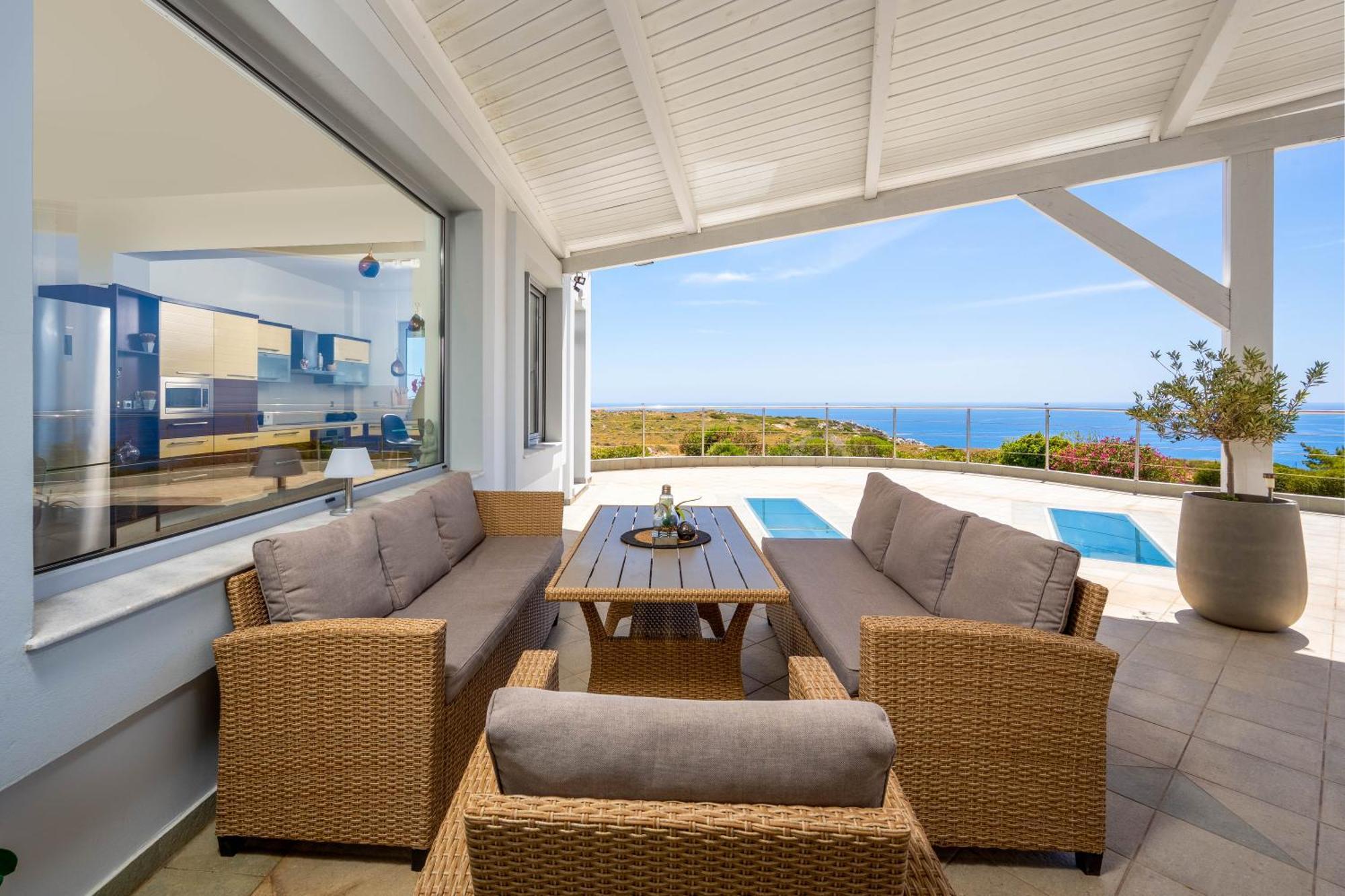 Villa Zafira - Seaview Manor With Heated Pool Καλλιθέα Εξωτερικό φωτογραφία