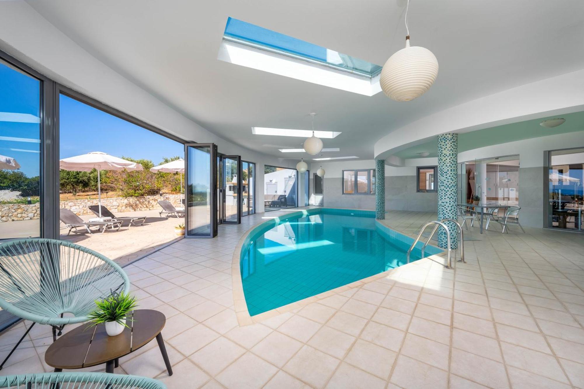 Villa Zafira - Seaview Manor With Heated Pool Καλλιθέα Εξωτερικό φωτογραφία