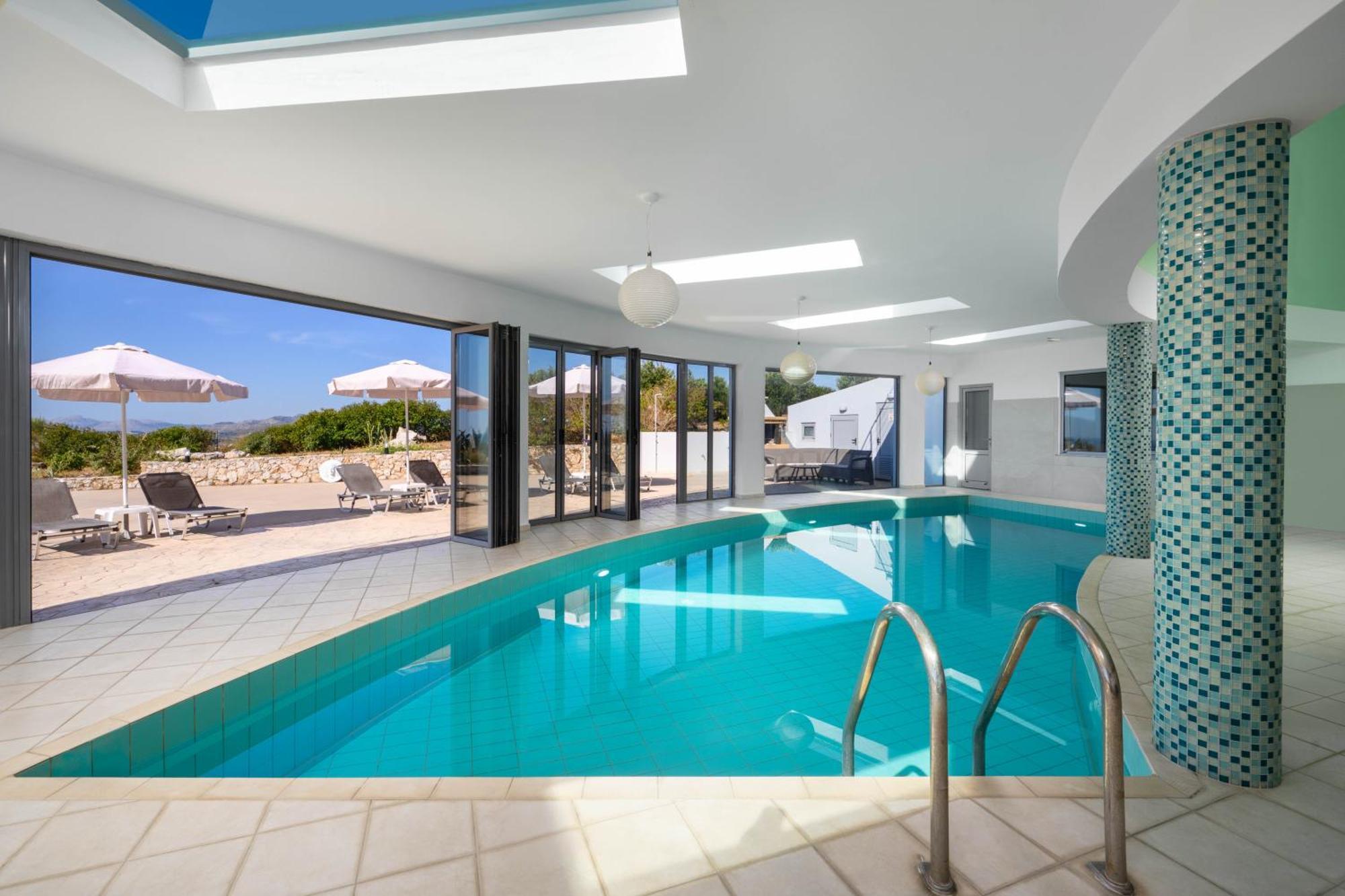 Villa Zafira - Seaview Manor With Heated Pool Καλλιθέα Εξωτερικό φωτογραφία