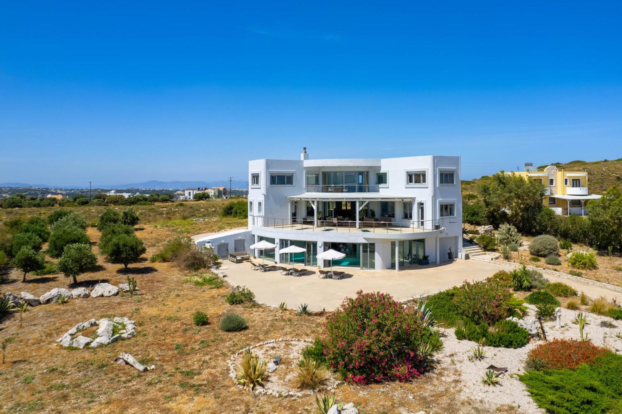 Villa Zafira - Seaview Manor With Heated Pool Καλλιθέα Εξωτερικό φωτογραφία